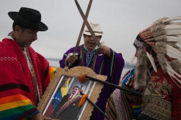 ¡VAN CONTRA NICOLÁS! Chamanes peruanos hicieron ritual para que Maduro renuncie