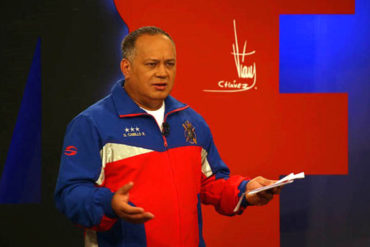 ¡IMPERDIBLE! Diosdado Cabello contó por qué se “guardó” el reloj en caminata con el pueblo