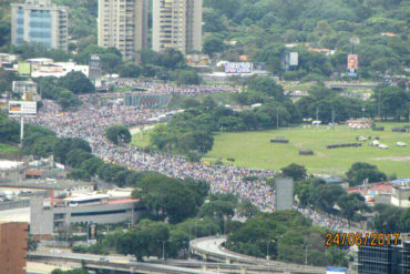 ¡IMPRESIONANTE! La imagen que muestra el gentío que salió a las calles este #24J (pese a brutal represión)