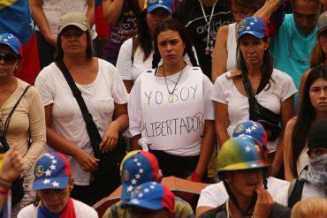 ¡EN VIVO! Oposición tranca cada rincón de Venezuela en protesta por asesinato de David Vallenilla