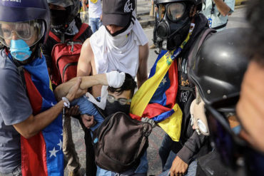 ¡SALVAJES UNIFORMADOS! 12 imágenes que muestran la grotesca represión de la PNB este #22Jun