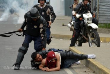 ¡ENTÉRESE! Reportan varios heridos durante represión en Valencia