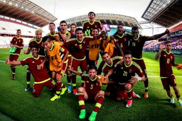 ¡CON ORGULLO! Así recibió la Vinotinto su medalla de plata en el Mundial Sub 20 de fútbol (+Foto)