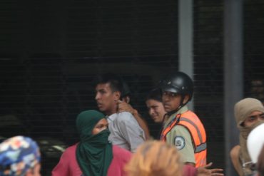 ¡QUE SE SEPA! Detuvieron a presunto infiltrado de la GNB en la vigilia por los caídos este #24Jul