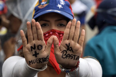 ¡APOYAN LA HORA CERO! 9 de cada 10 venezolanos consideran que las manifestaciones deben continuar