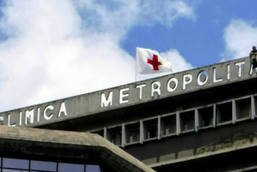 ¡SEPAN! Policlínica Metropolitana iza la bandera de la Cruz Roja tras brutal ataque de la GNB