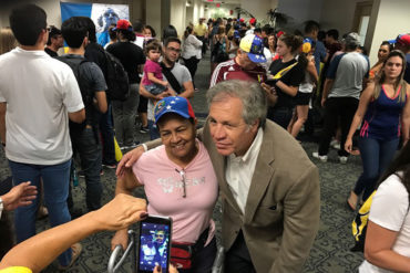 ¡ENTÉRATE! Almagro se acercó a punto soberano en Washington DC a saludar a venezolanos y causó furor (videos)