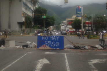 ¡EN HORA CERO! La Gran Caracas amaneció con trancazos y barricadas este #19Jul