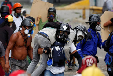 ¡EXCESIVO ATAQUE! Al menos 12 heridos producto de la brutal represión han ingresado en Salud Chacao