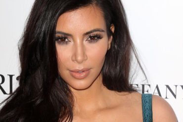 ¡VEA! Kim Kardashian se quita el maquillaje y muestra el avance de su terrible enfermedad