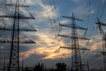 ¡SEPA! Tumbaron cinco torres de energía eléctrica en Bolívar (Motta Domínguez denuncia “sabotaje”)