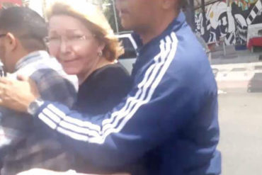 ¡LO ÚLTIMO! Así huyó la fiscal Luisa Ortega luego de ser agredida por la GNB a las afueras del MP (+Video)