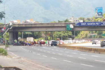 ¡GRAVE! GNB reprimió a manifestantes que protestaban en Santa Fe (Fotos+Videos)