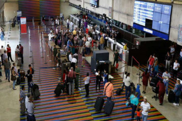 ¡ADIÓS, VENEZUELA! Abuelitos también se suman al éxodo de venezolanos (Quieren calidad de vida)