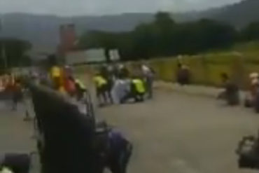 ¡MOMENTO DE PÁNICO! Reportan balacera en el puente Simón Bolívar, en la frontera entre Colombia y Venezuela (+Video)