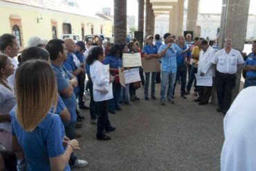 ¡ENTÉRESE! En Lara trabajadores de la Gobernación exigen a Carmen Meléndez pagos retrasados