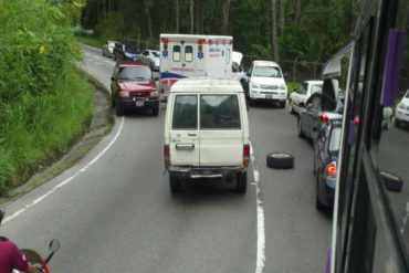 ¡OPERACIÓN SABOTEO! Atravesaron ambulancia «accidentada» vía USB – Hoyo de la Puerta (+Fotos)