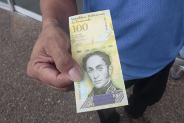 ¡EL INVENCIBLE! Gobierno prorroga por undécima vez la vigencia del billete de Bs. 100