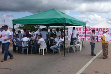 ¡NO ANDAN CON CUENTOS! Dueños de gasolineras se declaran en quiebra y exigen al gobierno control para evitar contrabando