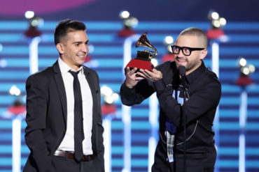 ¡BIEN MERECIDO! Nacho sigue haciendo historia en la música: Ganó un Latin Grammy (+Fotos)