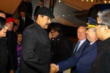 ¡Y EL PAÍS SE CAE A PEDAZOS! Aseguran que Maduro y su comitiva viajaron en tres aviones a Estambul