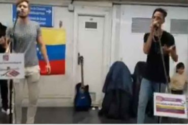 ¡ORGULLO! Así se ganan la vida estos jóvenes venezolanos en el metro de Madrid España (+Video)