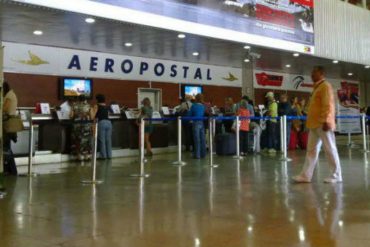 ¿PRESOS? Aerolíneas suspenden boletos a su personal para evitar que se vayan del país