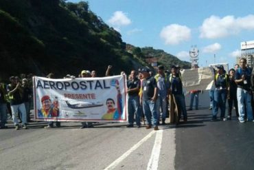 ¡LO ÚLTIMO! Trabajadores de Aeropostal protestaron por falta de pagos