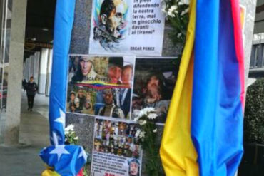 ¡EMOTIVO! Ciudadanos colocaron fotos de Óscar Pérez y de caídos en protestas en consulado venezolano en Italia