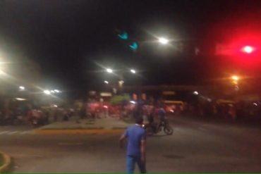 ¡SE AMOTINARON! Reportaron saqueos y fuertes disturbios en Trujillo por comida (+Videos)