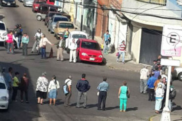 ¡EXIGEN SU DINERO! Pensionados protestaron en Táchira por falta de efectivo