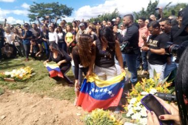 ¡DUROS! “A la oposición que se ponga las bolas. No a la MUD, no al diálogo”, gritan familiares de víctimas de masacre de El Junquito