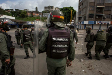 ¡EL COLMO! Cuatro funcionarios de la GNB fueron detenidos por intentar robar dos motos (+ qué belleza)