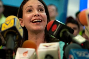 ¡CON TODO! La matadora carta de la diputada Olivia Lozano a Maria Corina tras asegurar que diputados no tienen dignidad