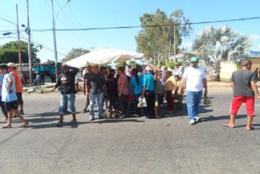 ¡NO SE LA CALAN! Habitantes de Cabimas se amotinaron y protestaron por fallas en el servicio de agua