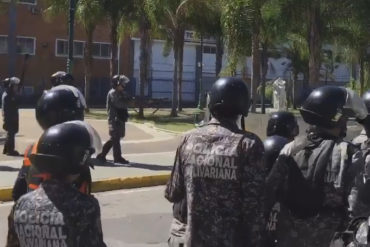 ¡HORROR! Así dispararon a estudiantes en la plaza Las Tres Gracias durante la movilización de este #22Ene (+Videos)