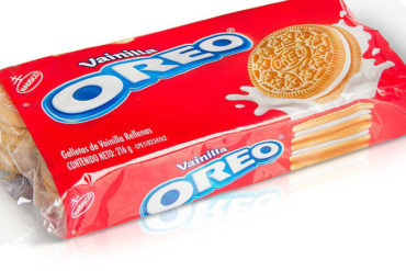 ¡QUÉ LOCURA! Dos mujeres se fueron a las manos mientras hacían cola para comprar un paquete de galletas Oreo