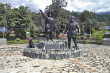 ¡NI LAS ESCULTURAS SE SALVAN! Denuncian que ladrones dañaron monumento de bronce del Pico Bolívar (+Fotos)