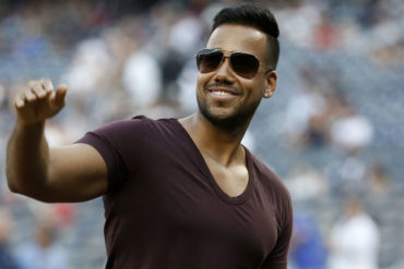 Desde la cuenta oficial de Romeo Santos desmienten que el cantante hubiese sufrido un paro cardíaco