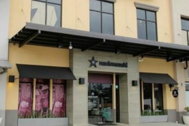 ¡QUÉ HORROR! Venezolana en Panamá denuncia restaurante venezolano por humillación, explotación laboral y despido injustificado