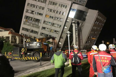 ¡ENTÉRESE! Dos muertos, un desaparecido y 202 heridos por terremoto de 6,4 en Taiwán