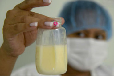 ¡ENTÉRESE! Venta de leche materna por internet: El «resuelve» que le da de comer a algunas madres