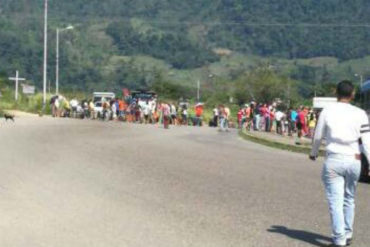 ¡SEPA! Así fue la manifestación de calle de este #13Mar en Táchira ante la escasez de servicios y cortes continuos de electricidad