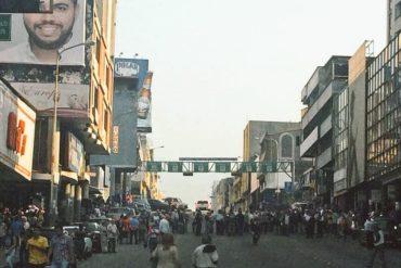 ¡CANSADOS! Abuelos del Táchira manifestaron su descontento este #20Mar por falta de efectivo en sedes bancarias