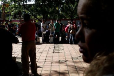 ¡TE LO MOSTRAMOS! Fotógrafo salió de Venezuela para emprender un viaje en autobús por Suramérica (+Fotos)