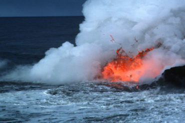 ¡ATENCIÓN! Funvisis afirma que erupción de volcán no repercutirá en las costas de oriente