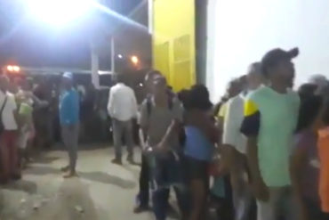 ¡EL DRAMA DE LOS QUE HUYEN! Así hacen colas en Cúcuta los venezolanos para recibir un plato de sopa (VIDEO)