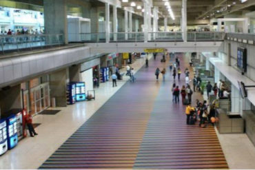 ¡CAPTURADOS!  30 “gestores” han sido detenidos en el aeropuerto de Maiquetía