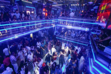 ¡VÉALO! El emotivo momento que se vivió en una discoteca en Perú al ritmo de “Venezuela” (+Video)