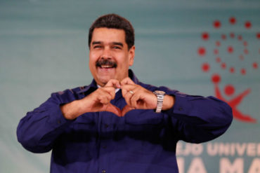 ¿QUIÉN LO ENTIENDE? Maduro: Recibiremos con amor a los venezolanos que huyeron del bloqueo económico